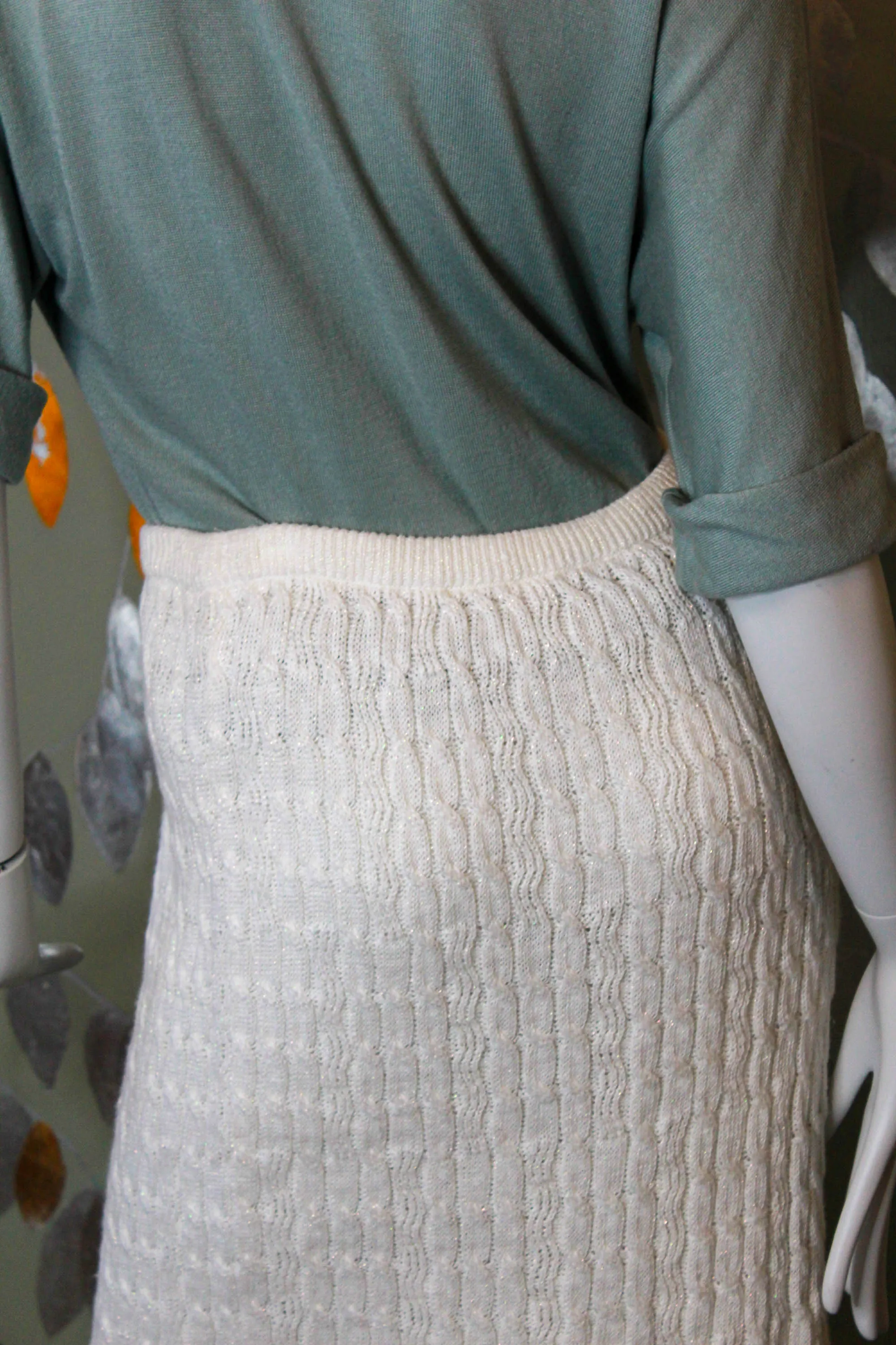 80s Sparkly White Knit Pencil Skirt, Waist 26"-30"