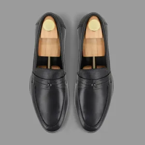 Minimalist Leather Loafers-Black