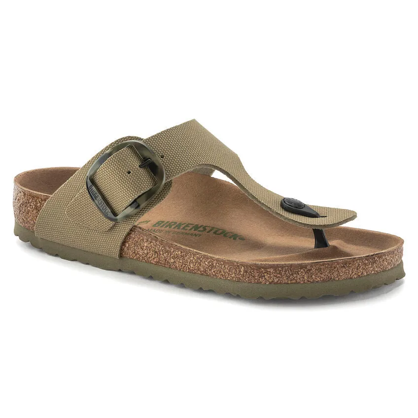 WOMEN'S BIRKENSTOCK GIZEH BIG BUCKLE RIVET LOGO SANDAL | FADED KHAKI